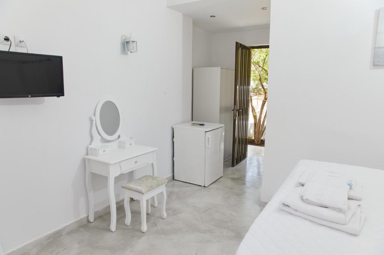 Golden Star Praxitelous Apartment Aegina Exterior photo